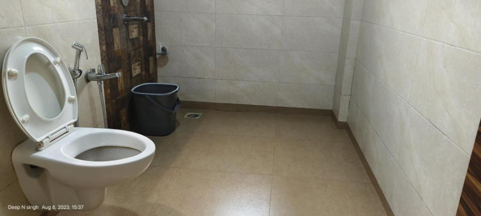 Hotel Kushala Executive Inn ثين الغرفة الصورة